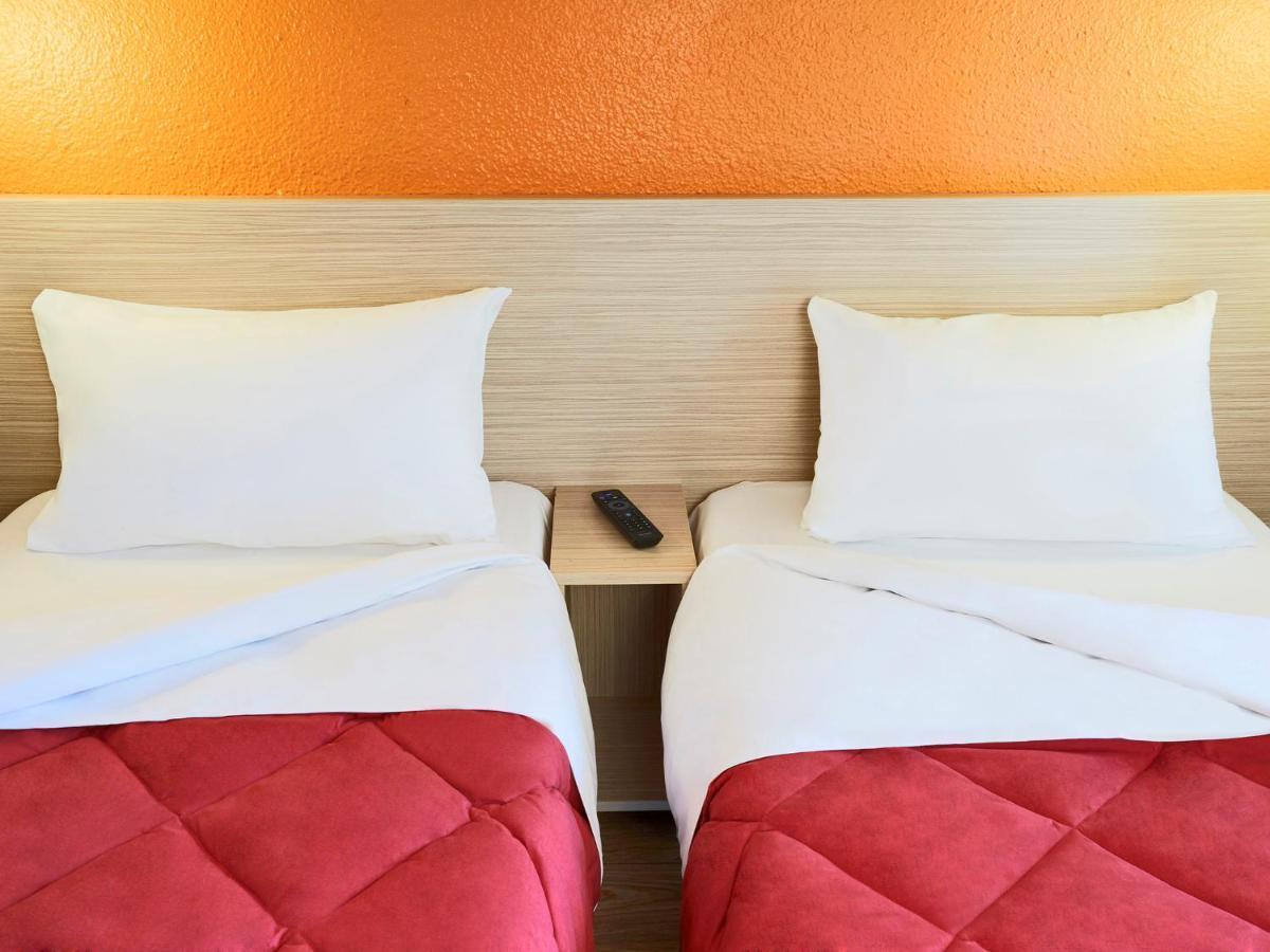 พรีเมียรคลาสมอนตัวบาน Hotel มงโตบ็อง ภายนอก รูปภาพ