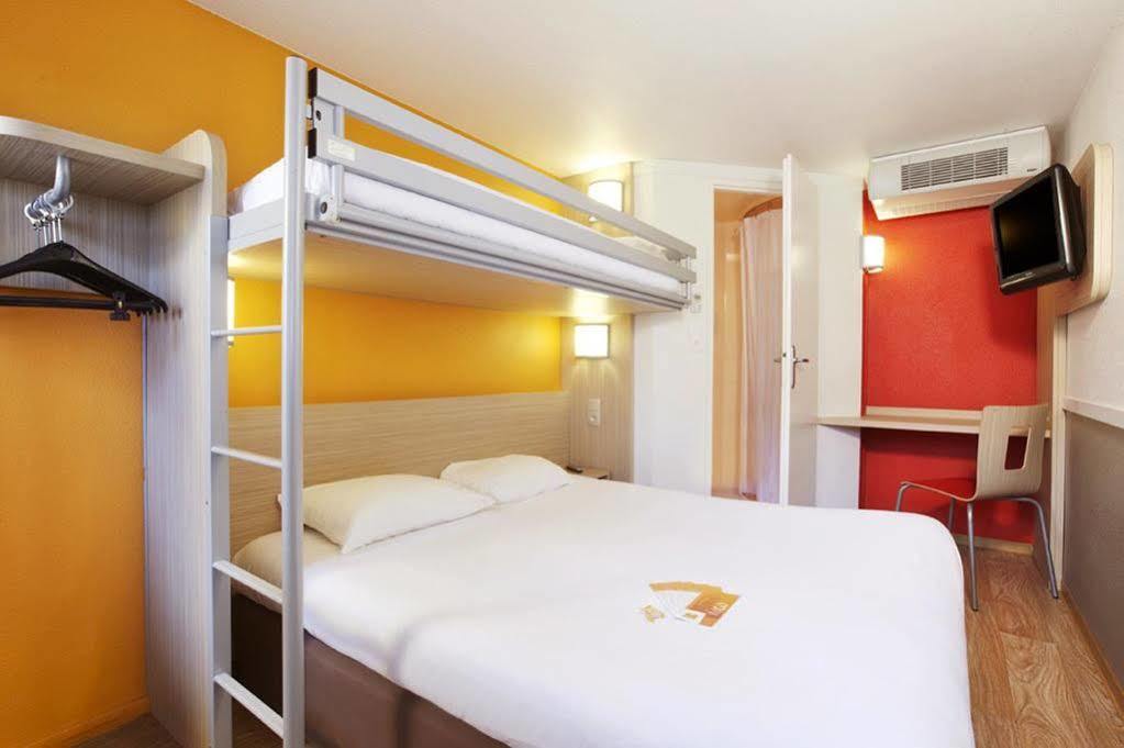 พรีเมียรคลาสมอนตัวบาน Hotel มงโตบ็อง ภายนอก รูปภาพ