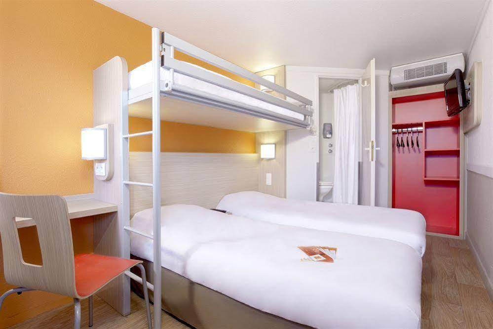 พรีเมียรคลาสมอนตัวบาน Hotel มงโตบ็อง ภายนอก รูปภาพ